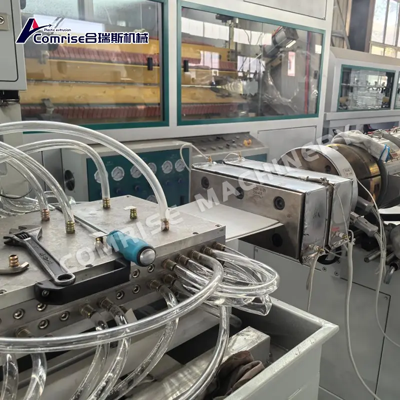 Dây chuyền sản xuất hồ sơ trần PVC